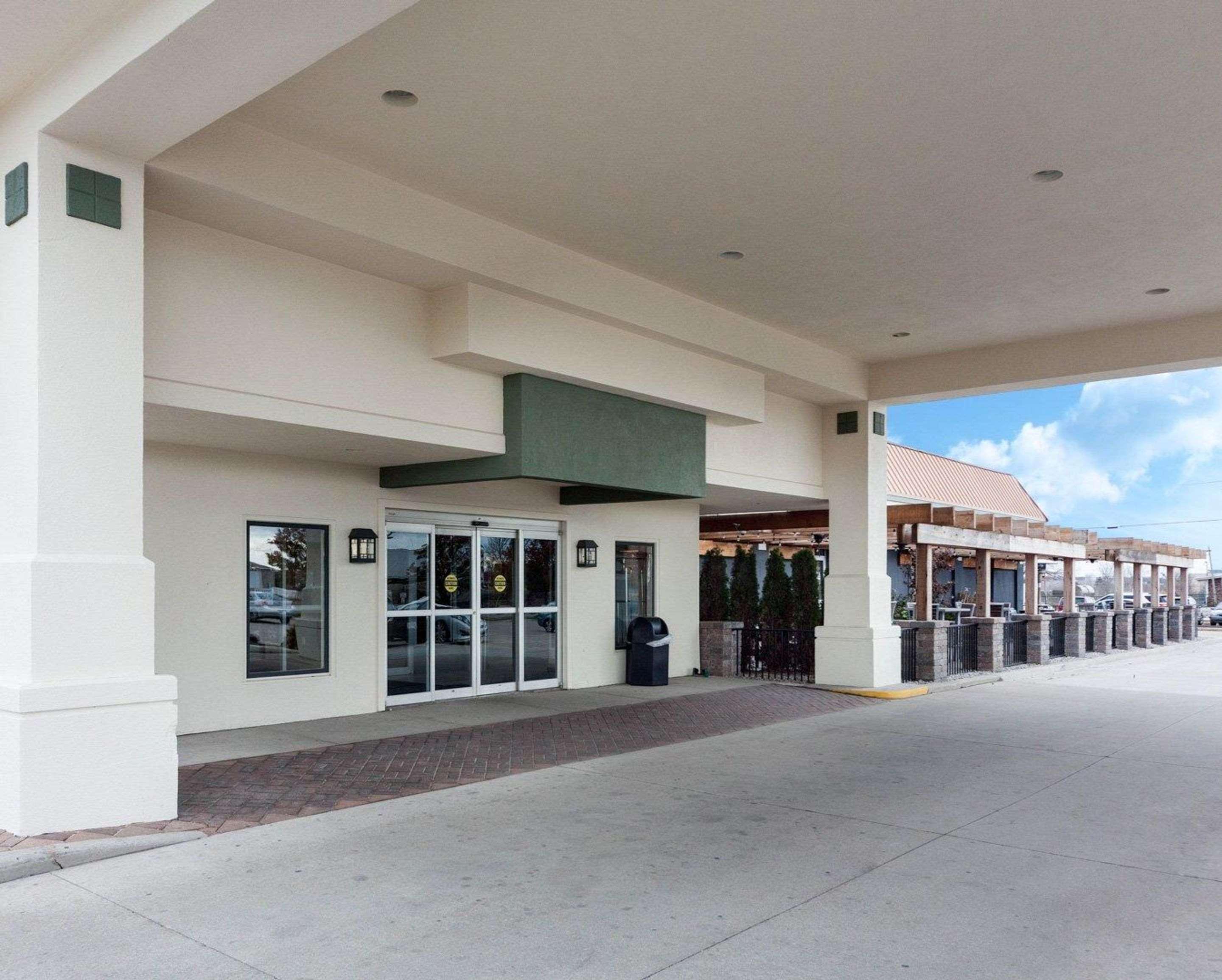 Quality Inn Montpelier Exterior photo