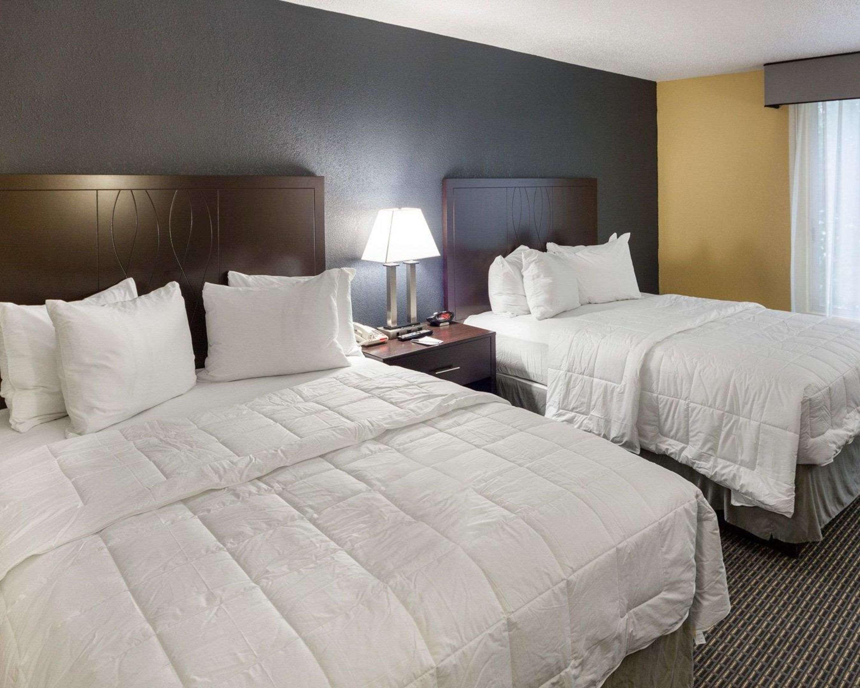 Quality Inn Montpelier Exterior photo