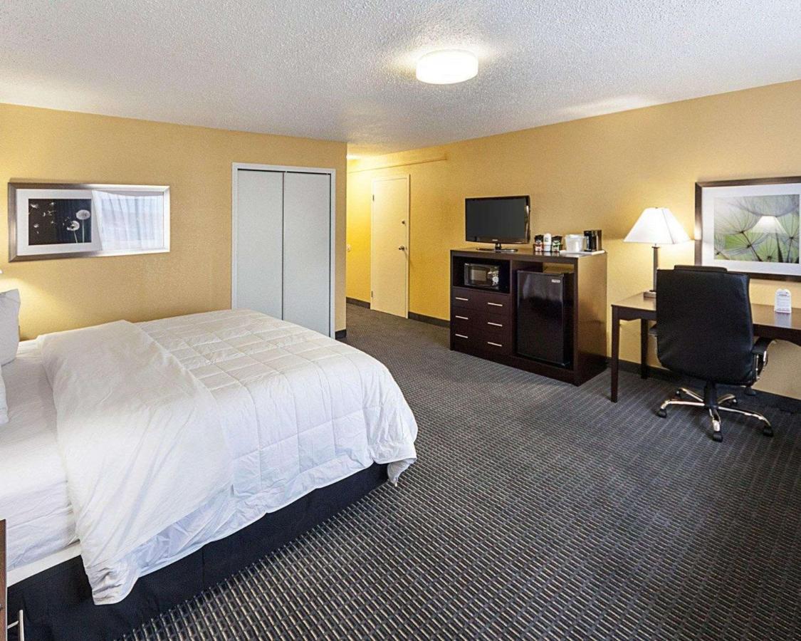 Quality Inn Montpelier Exterior photo