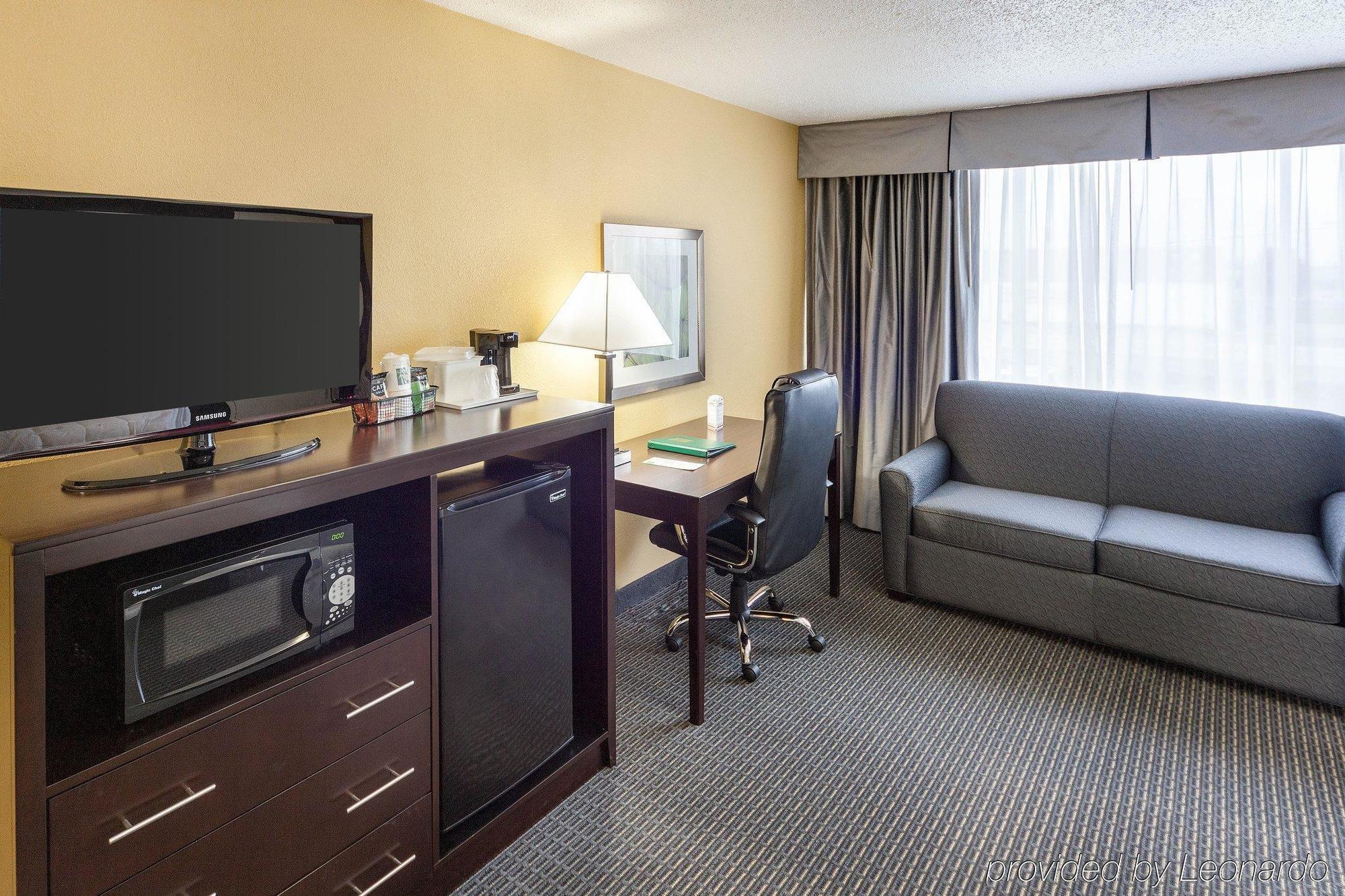 Quality Inn Montpelier Exterior photo